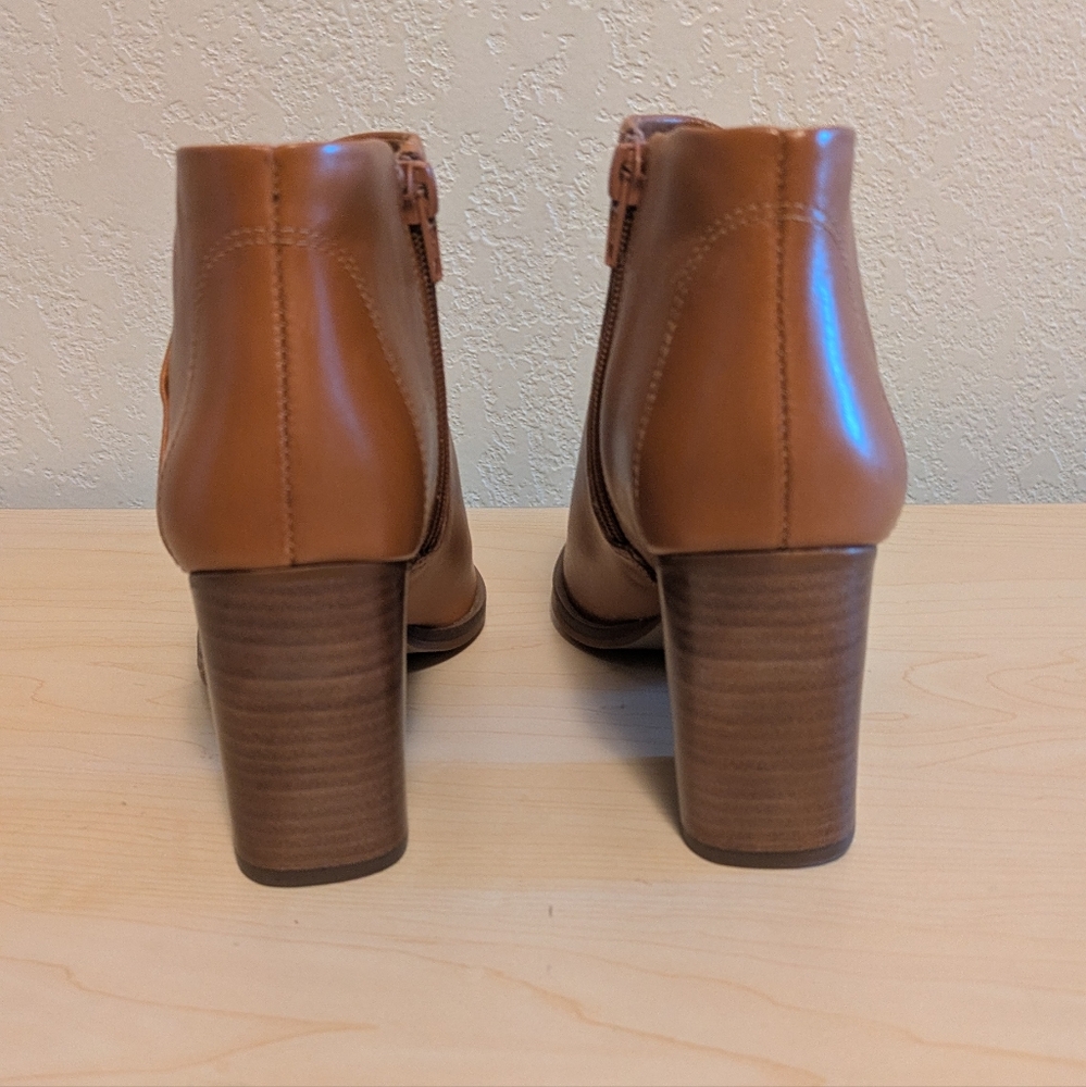 Arezzo Tan Leather Ankle Booties with Pointed Toe - Picture 4 of 12